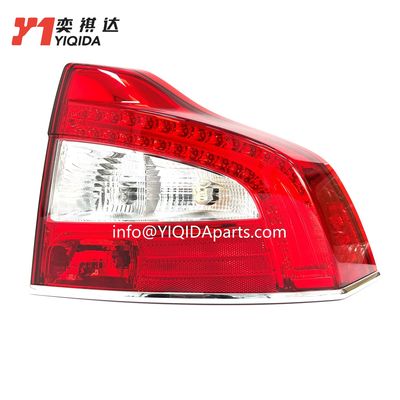 良い値段 31364292 クロム付き車尾灯 ボルボS80 LED尾灯 オンライン